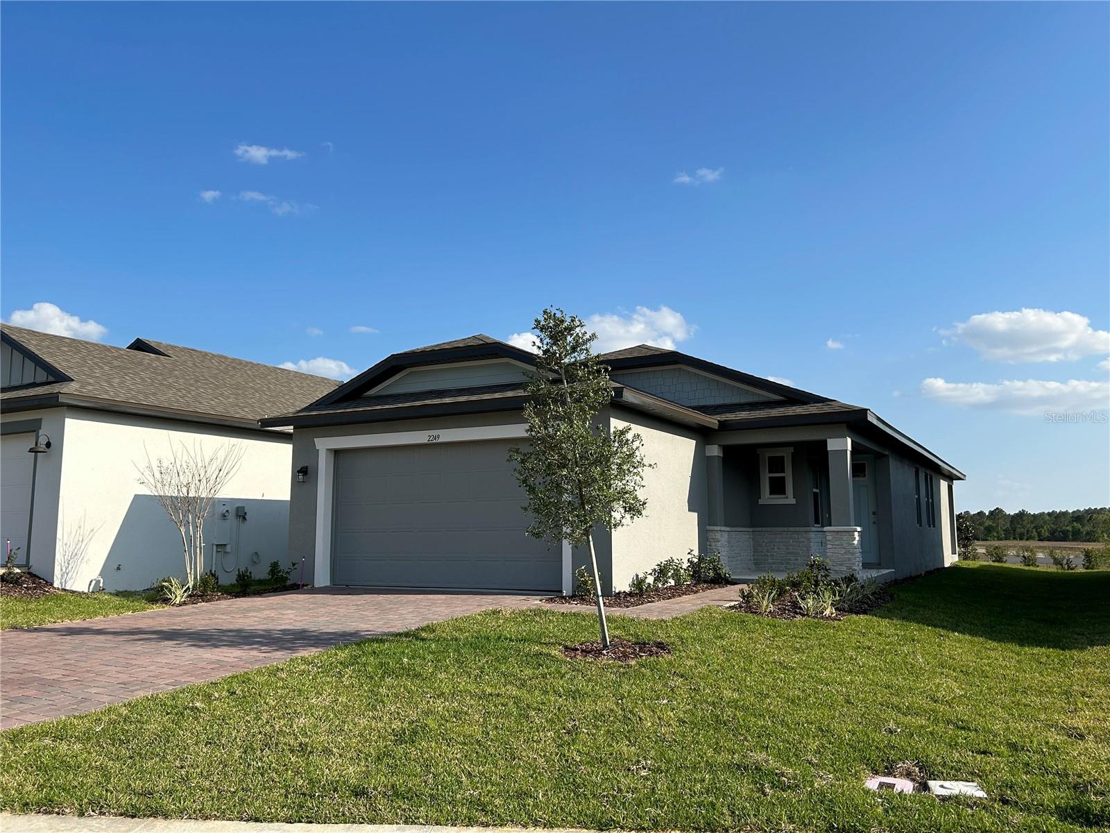 Single Family Residence in CLERMONT, FL - Daniel Dourado