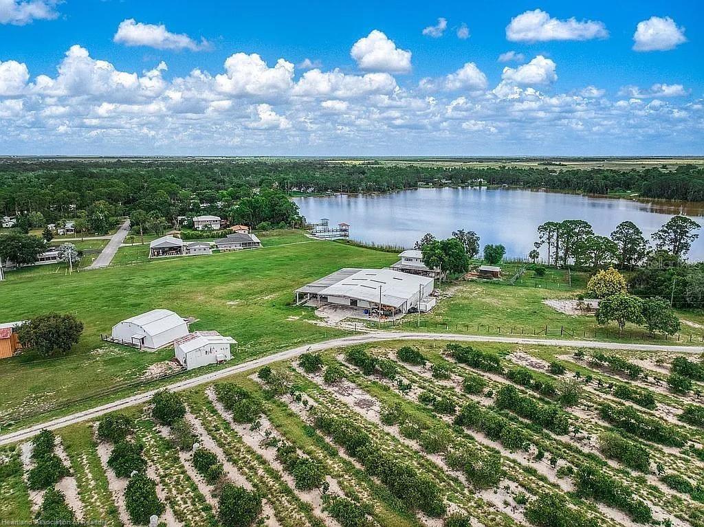 Single Family Residence em LAKE PLACID, FL - Daniel Dourado