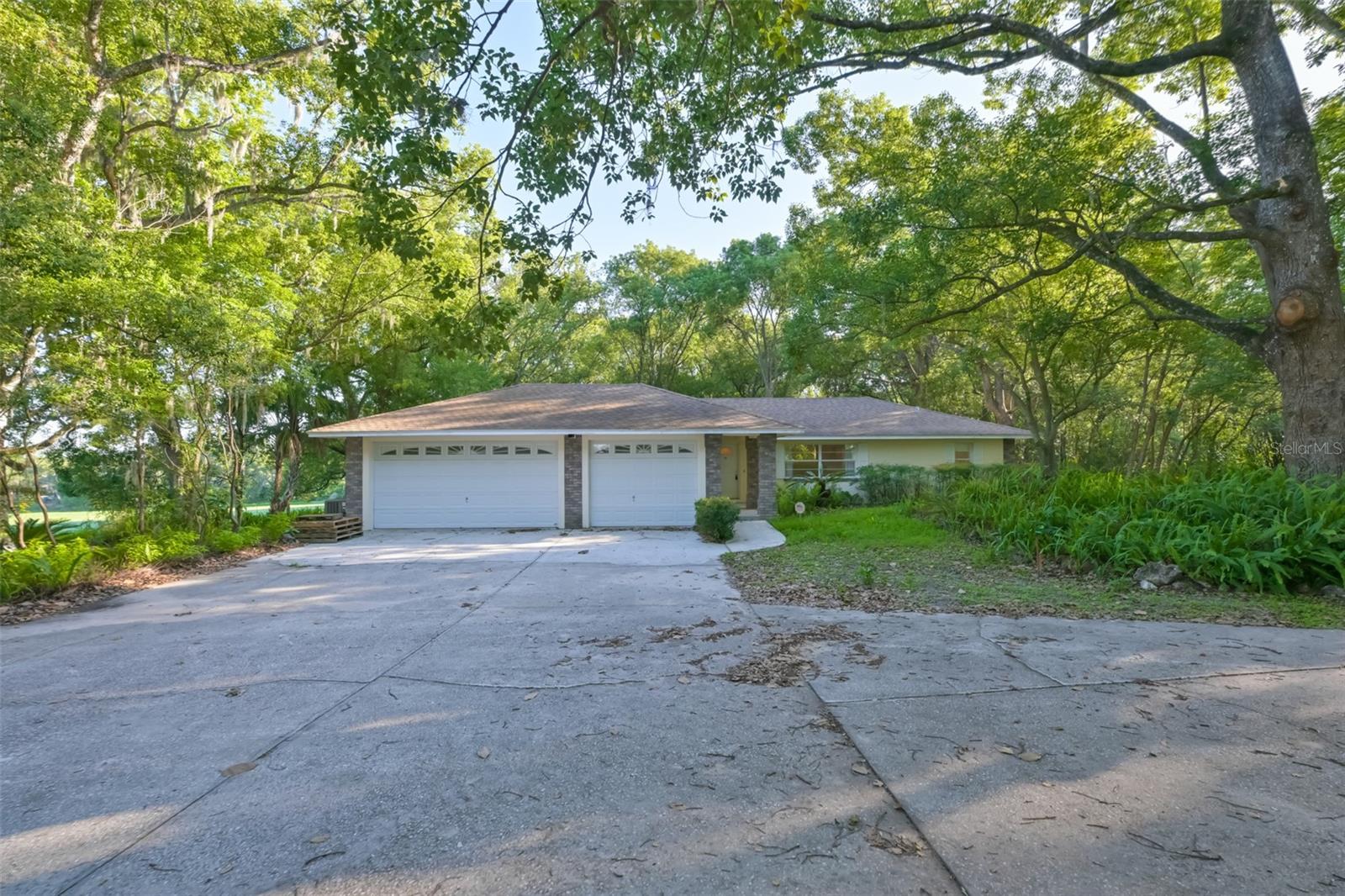 Single Family Residence in DADE CITY, FL - Daniel Dourado