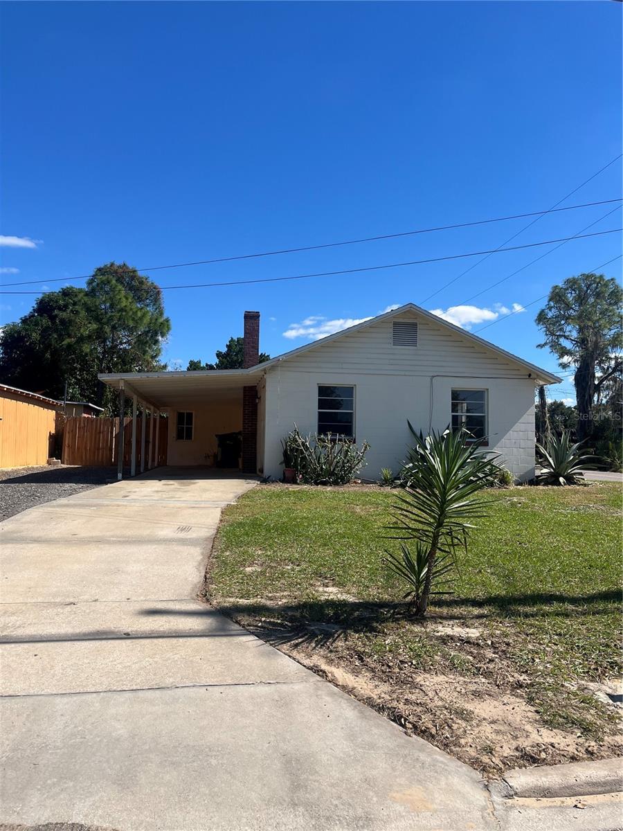 Single Family Residence em EUSTIS, FL - Daniel Dourado