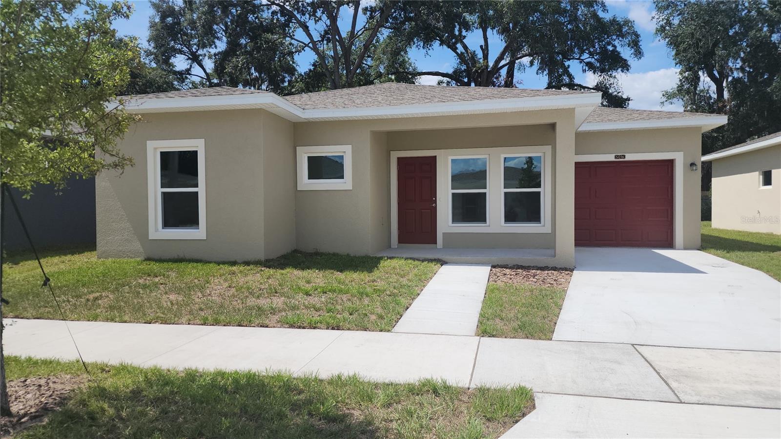 Single Family Residence in TAMPA, FL - Daniel Dourado