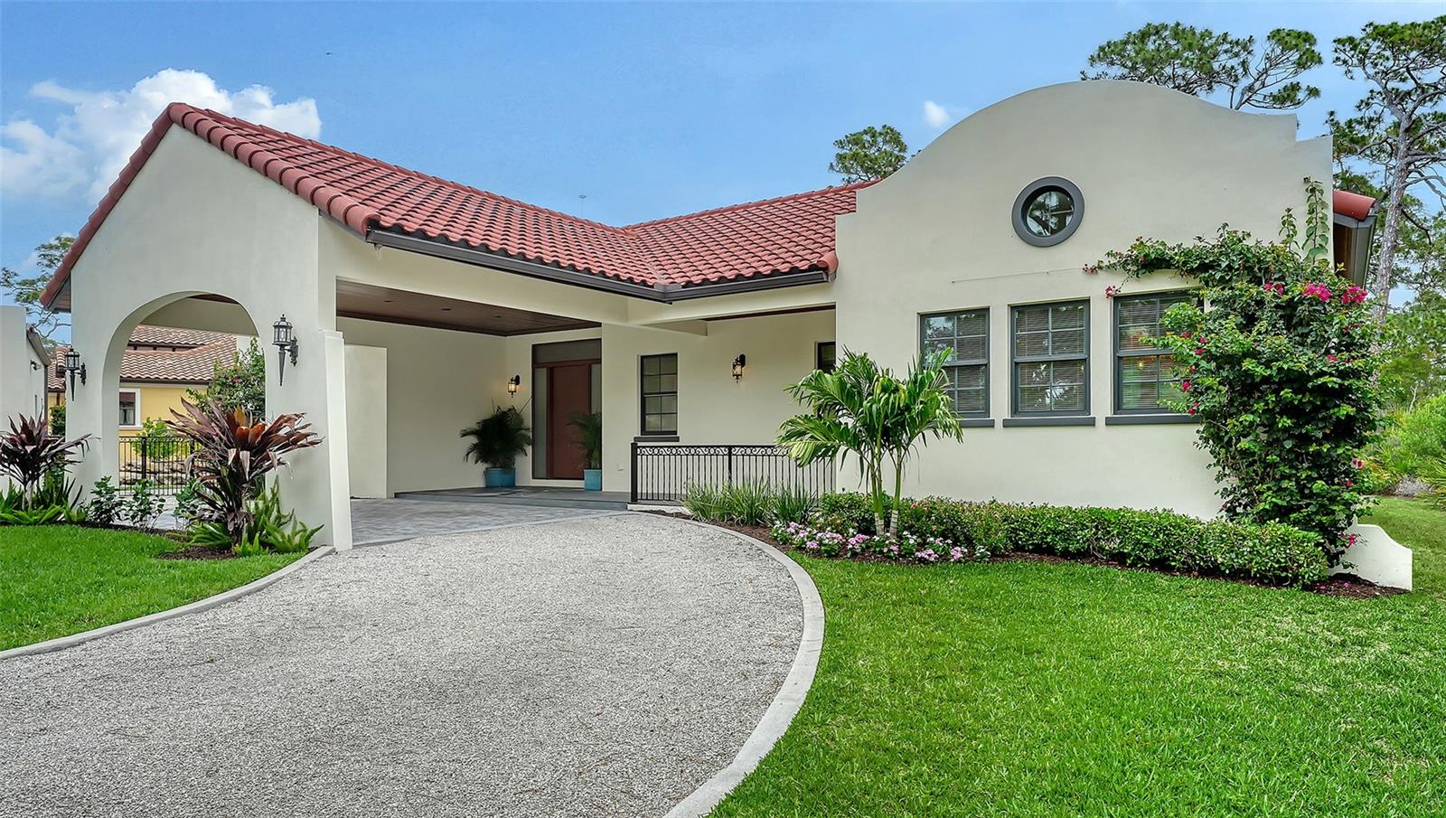 Single Family Residence em OSPREY, FL - Daniel Dourado