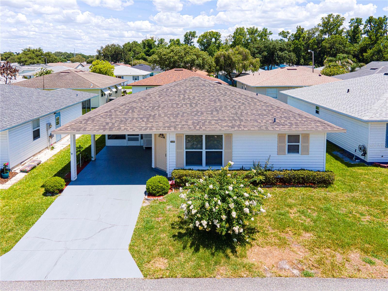 Single Family Residence in LAKELAND, FL - Daniel Dourado