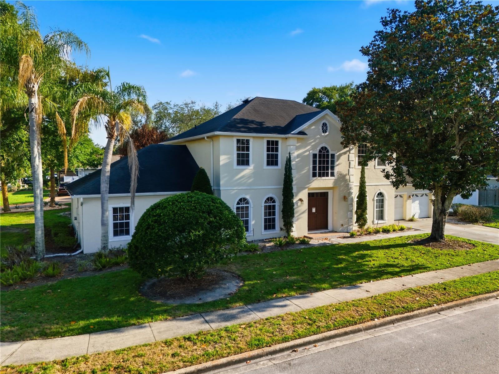 Single Family Residence em WINTER SPRINGS, FL - Daniel Dourado