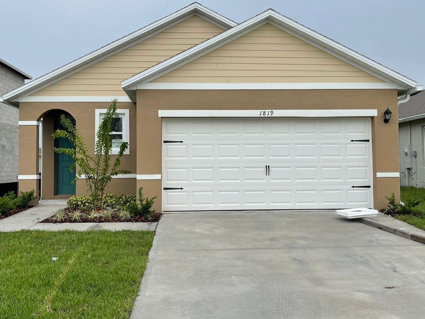 Single Family Residence in KISSIMMEE, FL - Daniel Dourado