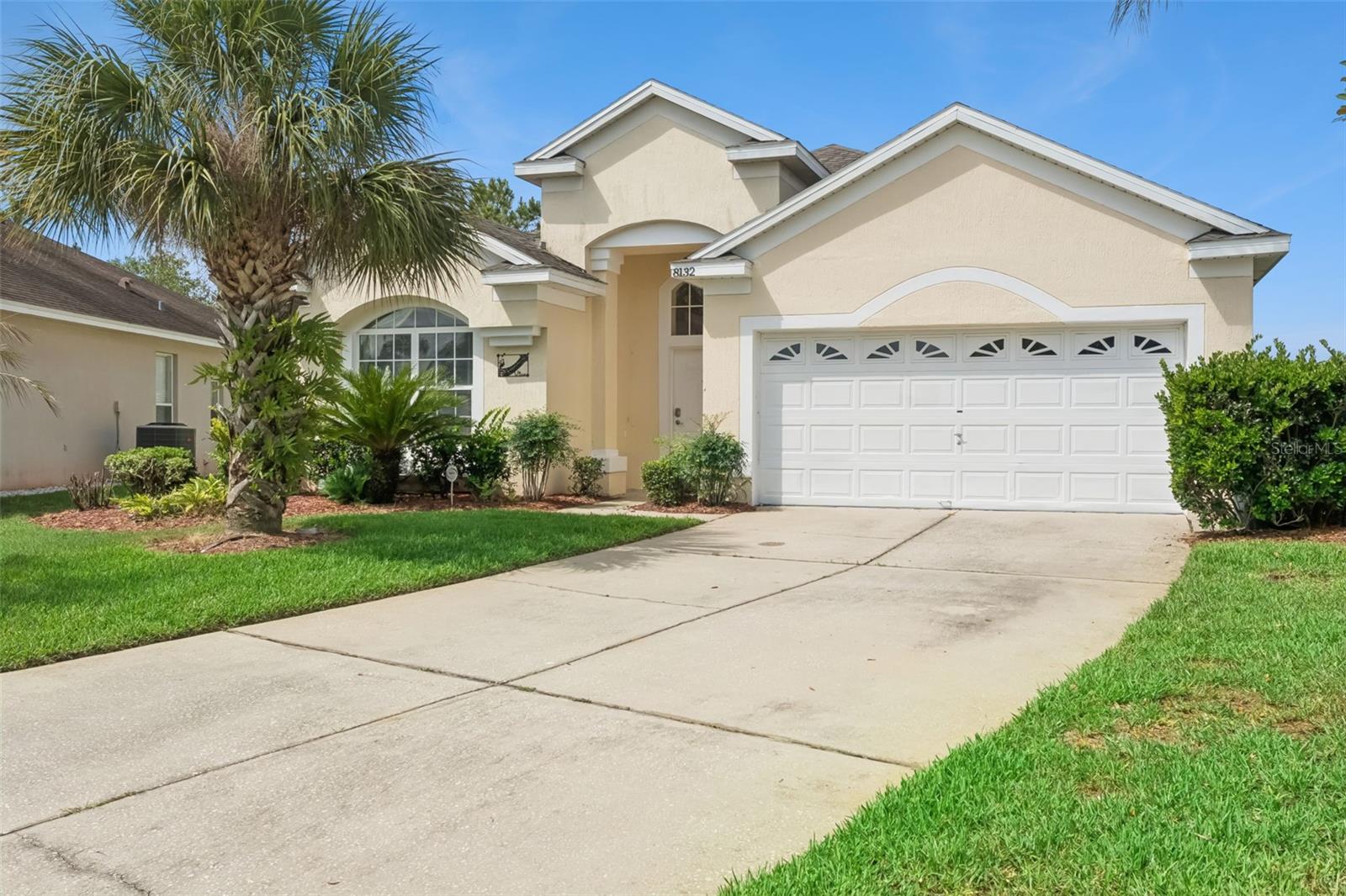 Single Family Residence in KISSIMMEE, FL - Daniel Dourado