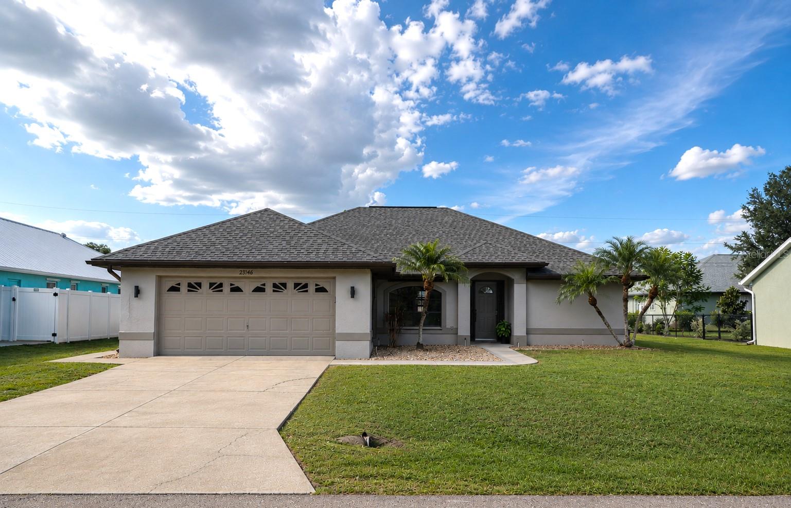 Single Family Residence in PORT CHARLOTTE, FL - Daniel Dourado