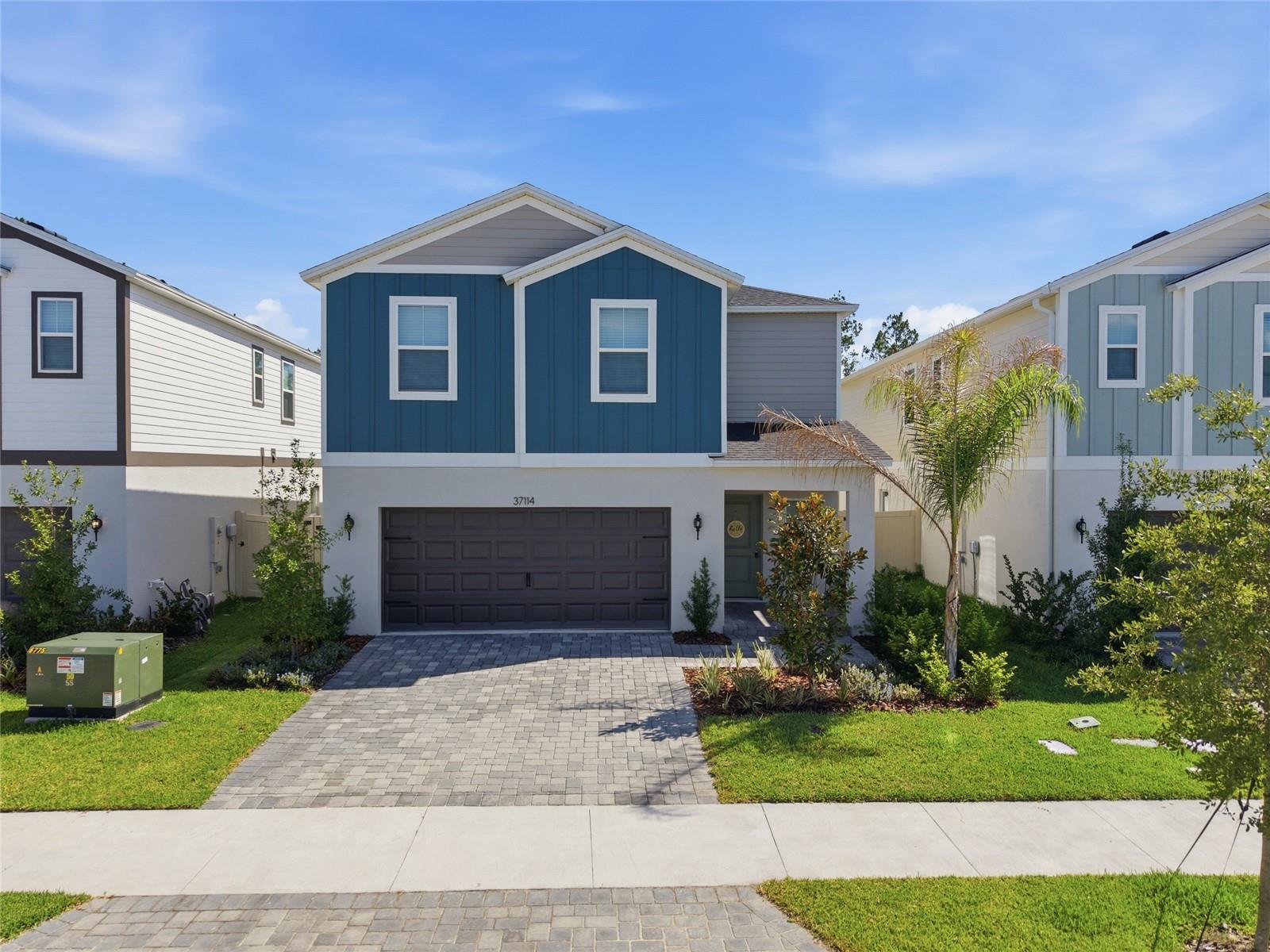 Single Family Residence em ZEPHYRHILLS, FL - Daniel Dourado