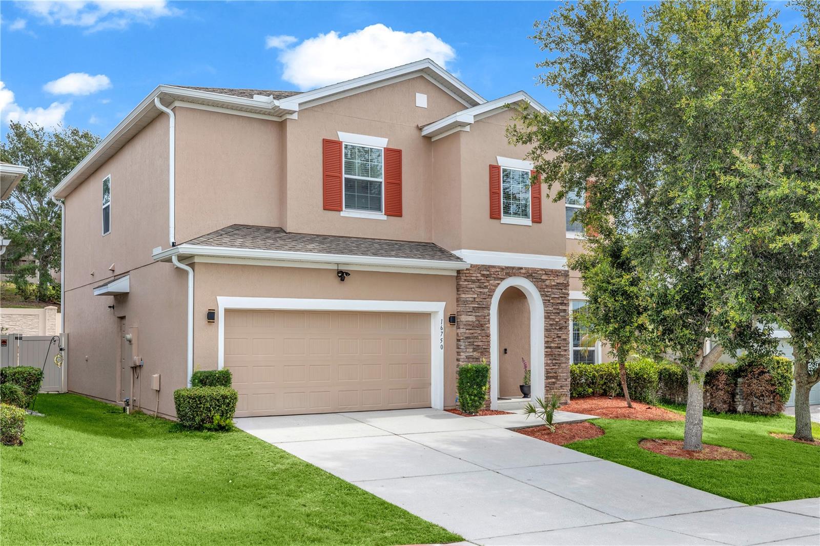 Single Family Residence in CLERMONT, FL - Daniel Dourado