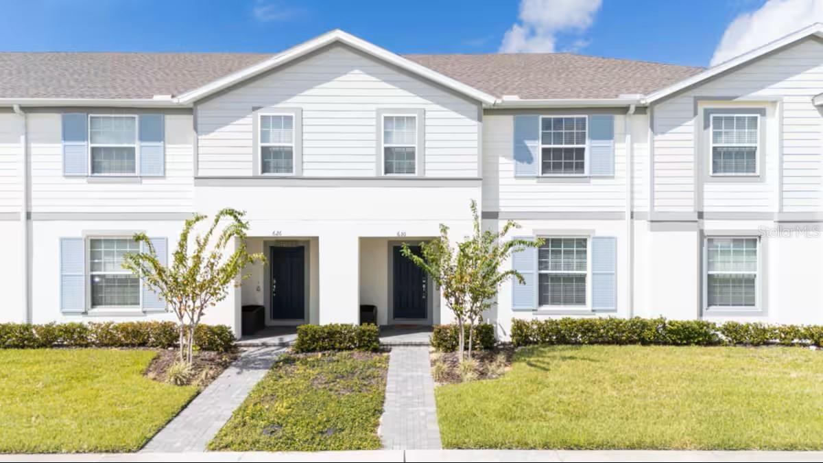 Townhouse in DAVENPORT, FL - Daniel Dourado