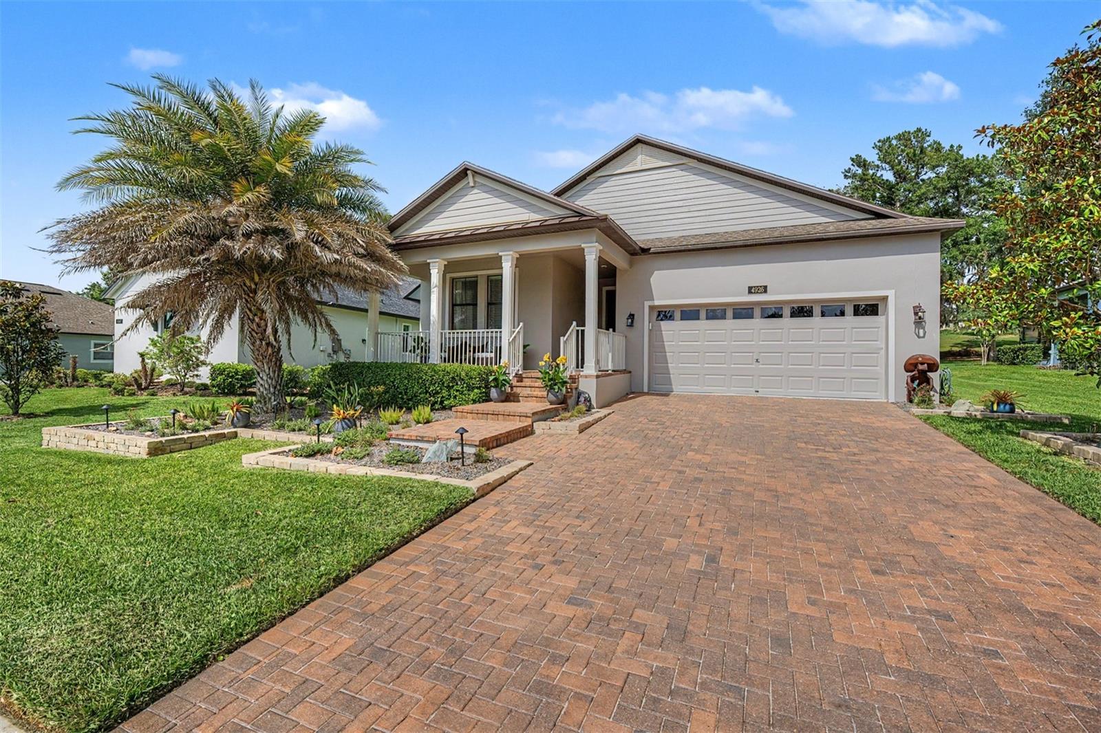 Single Family Residence in BROOKSVILLE, FL - Daniel Dourado