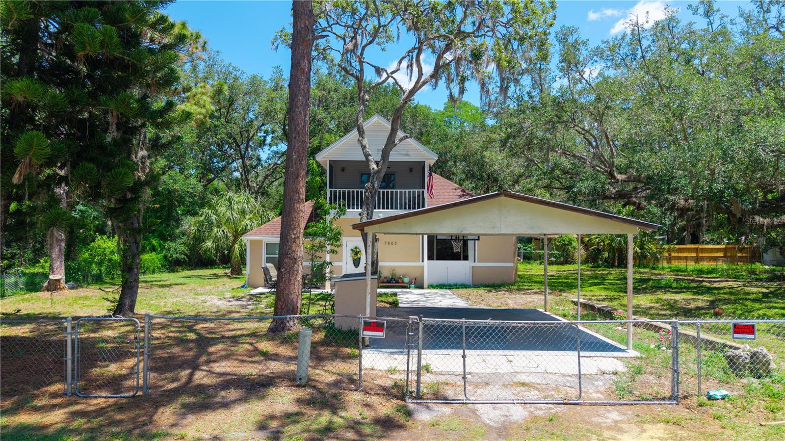 Single Family Residence in HUDSON, FL - Daniel Dourado