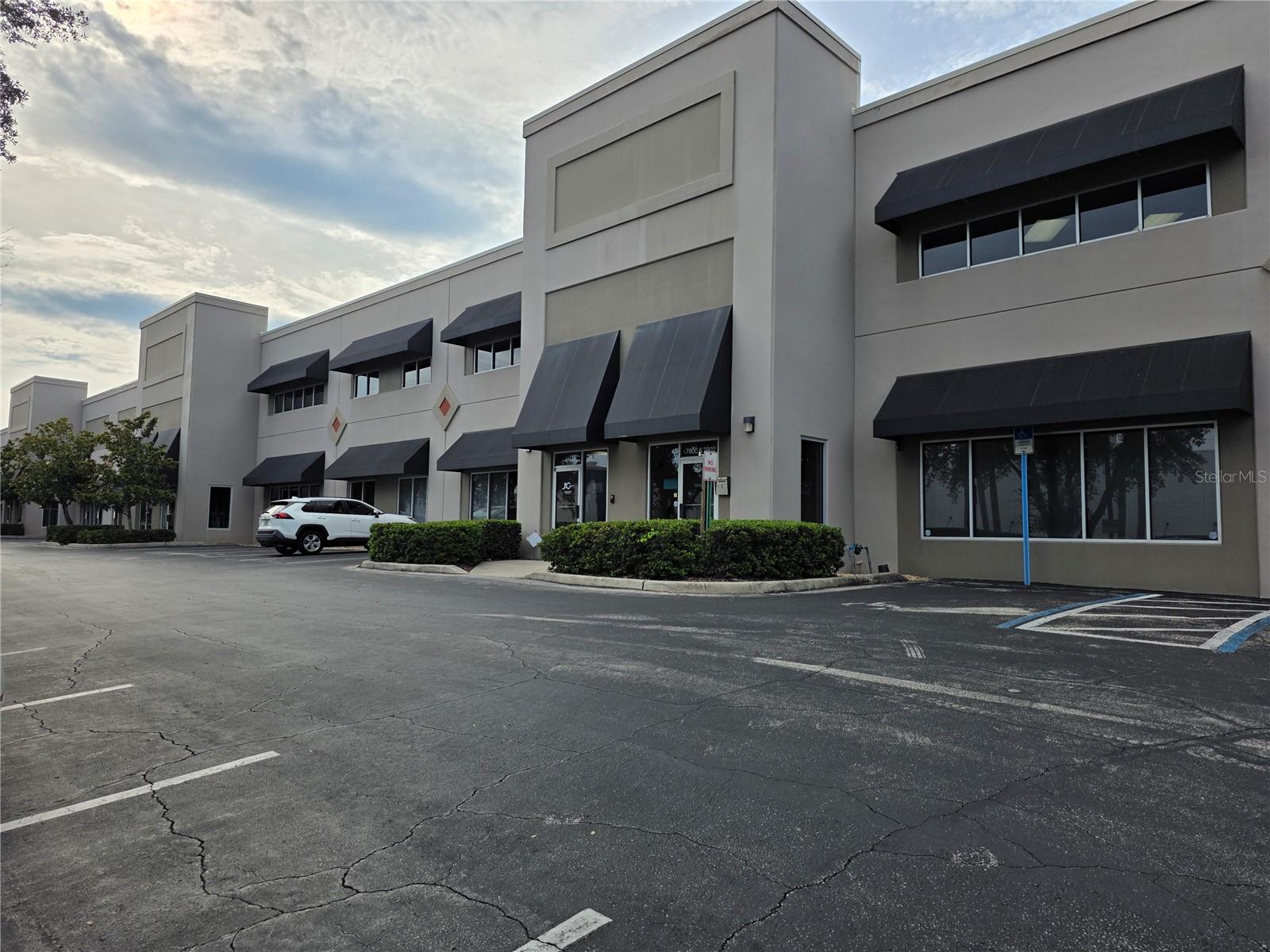 Office em ORLANDO, FL - Daniel Dourado