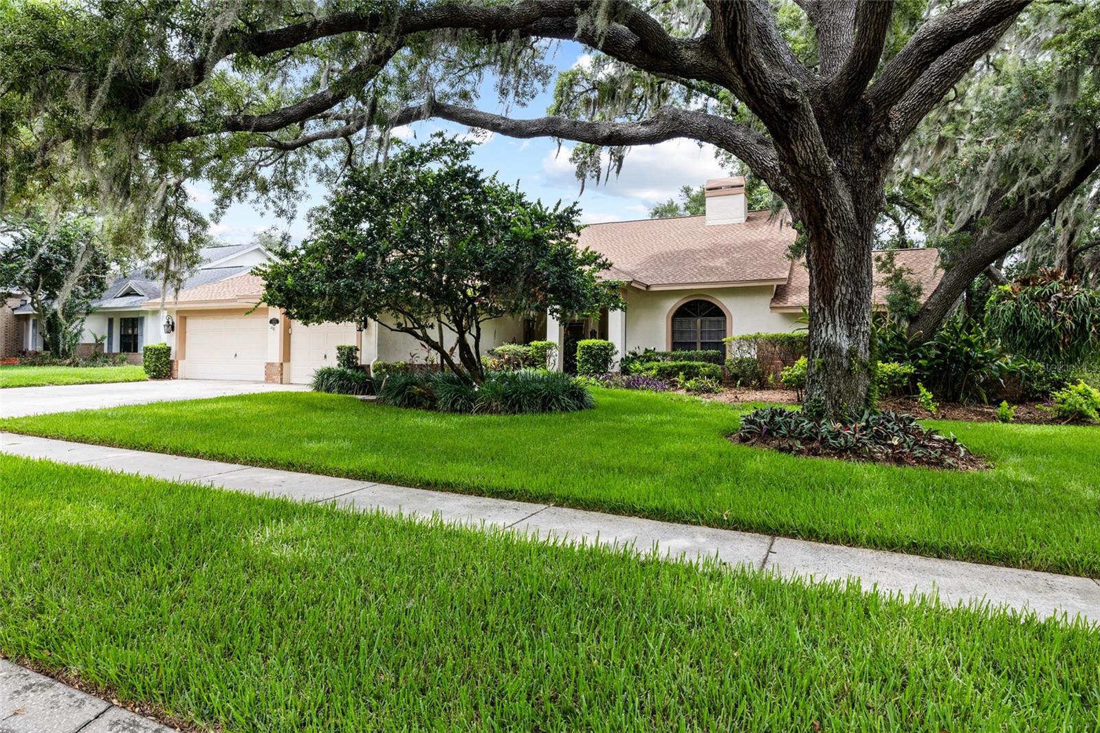 Single Family Residence em VALRICO, FL - Daniel Dourado