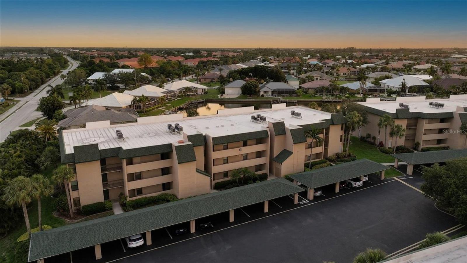 Condominium in PUNTA GORDA, FL - Daniel Dourado