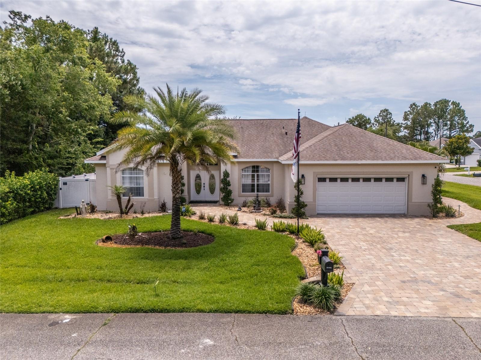 Single Family Residence in PALM COAST, FL - Daniel Dourado