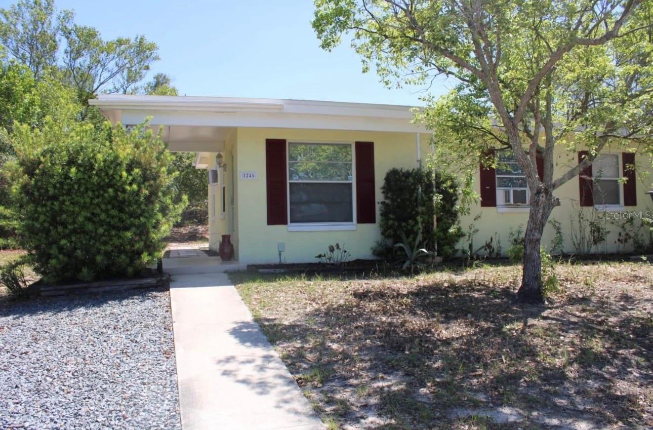Single Family Residence em SPRING HILL, FL - Daniel Dourado