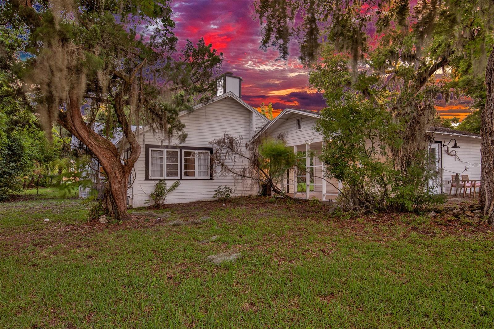 Single Family Residence in NEW SMYRNA BEACH, FL - Daniel Dourado