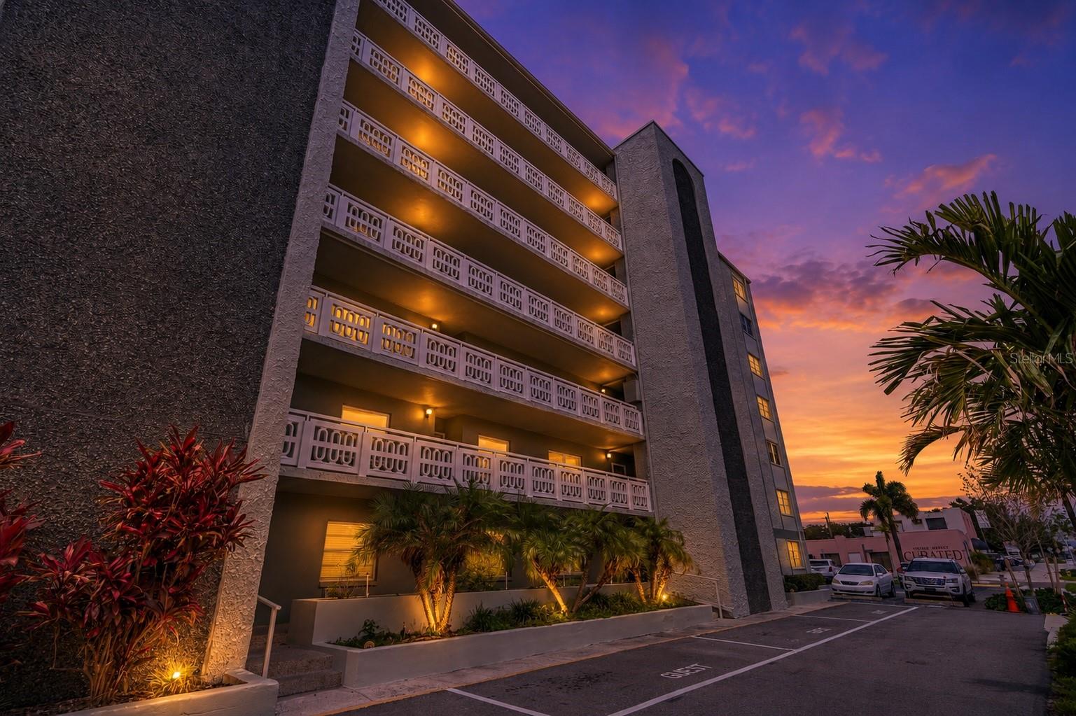 Condominium em ST PETERSBURG, FL - Daniel Dourado