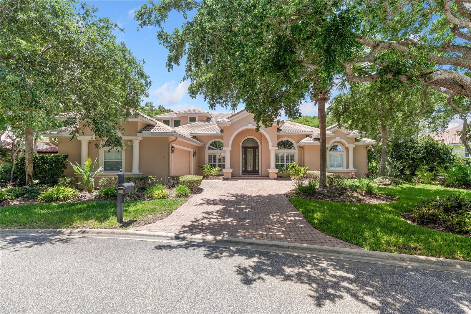 Single Family Residence in PALM COAST, FL - Daniel Dourado