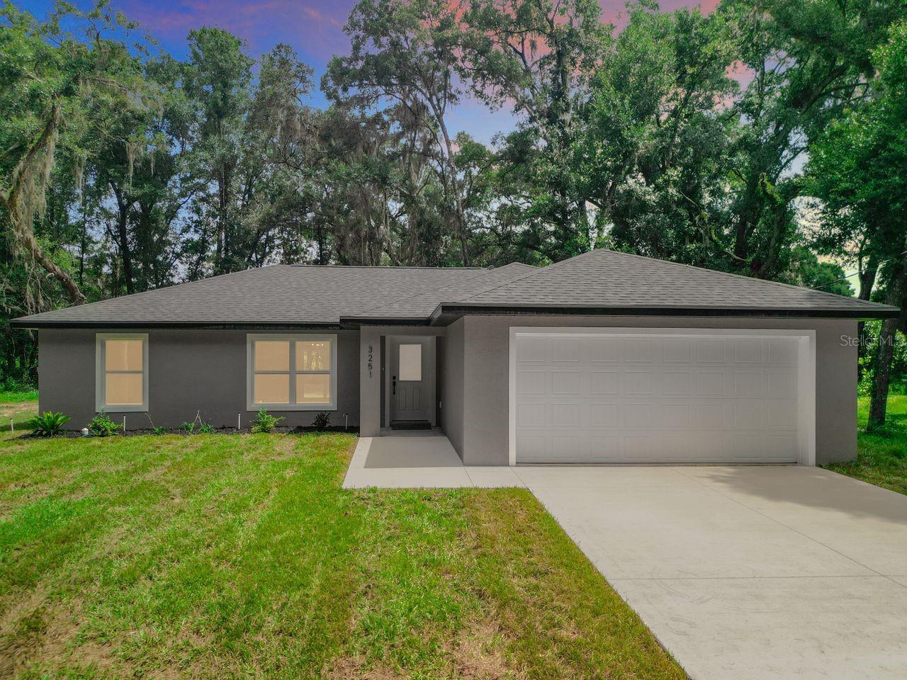 Single Family Residence in WILLISTON, FL - Daniel Dourado
