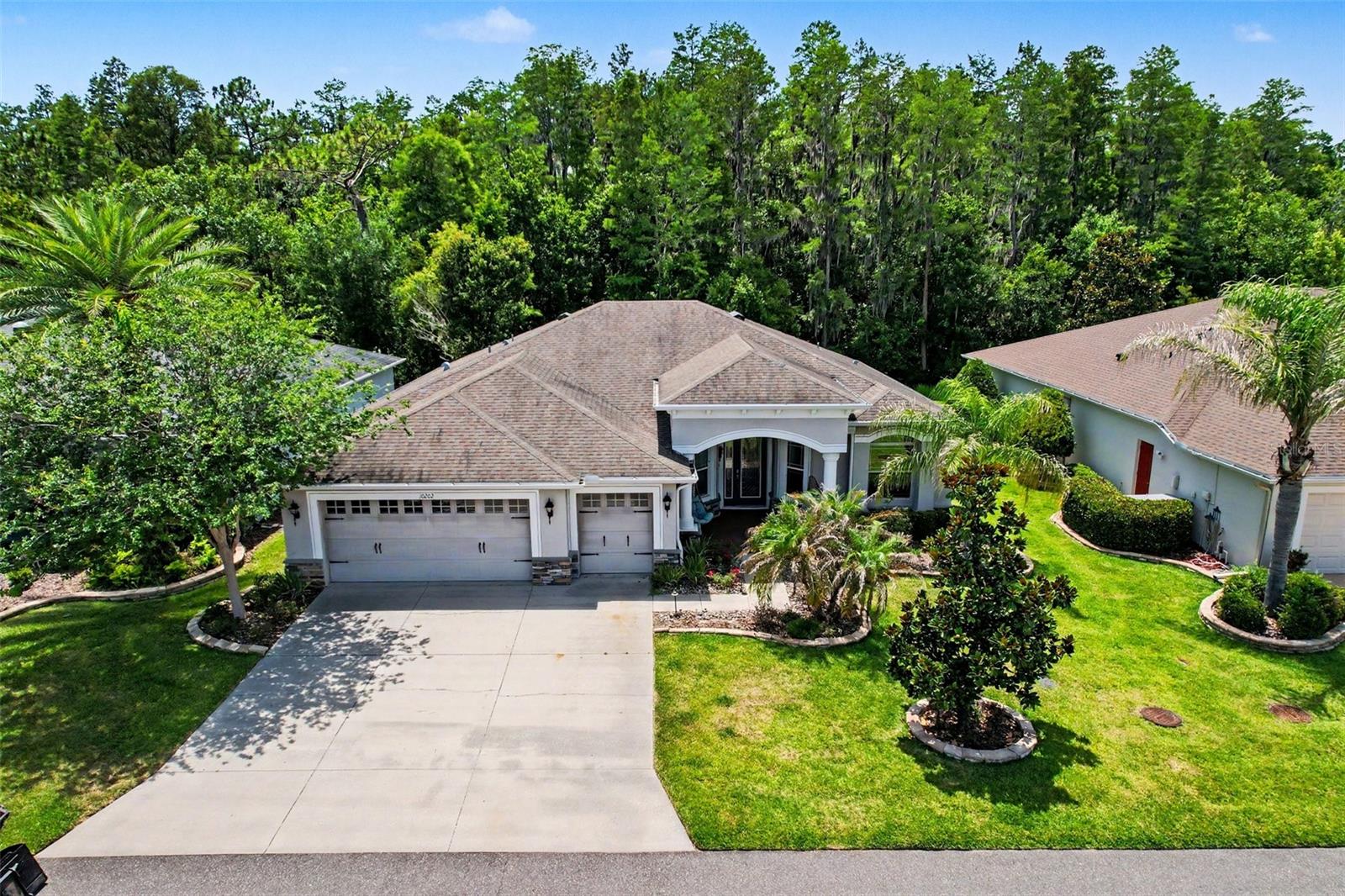 Single Family Residence em SAN ANTONIO, FL - Daniel Dourado