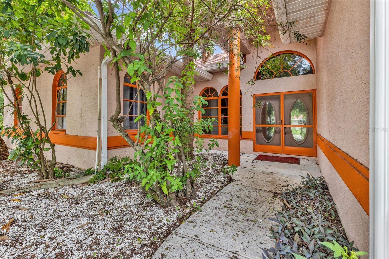 Single Family Residence in PORT CHARLOTTE, FL - Daniel Dourado