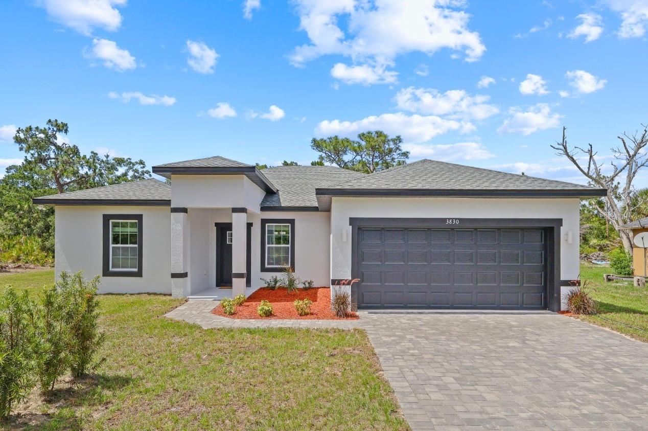 Single Family Residence in INDIAN LAKE ESTATES, FL - Daniel Dourado