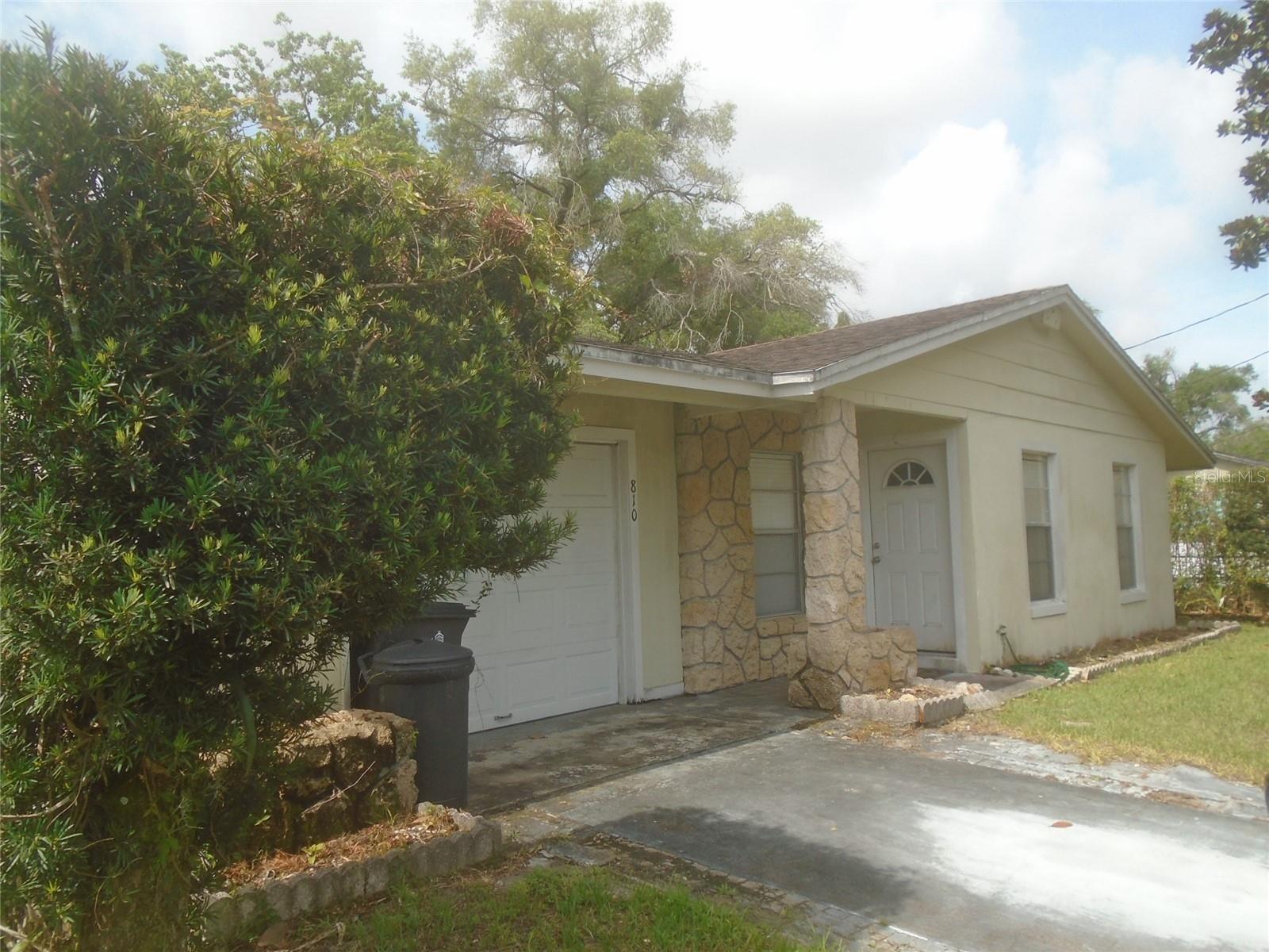 Single Family Residence in ALTAMONTE SPRINGS, FL - Daniel Dourado