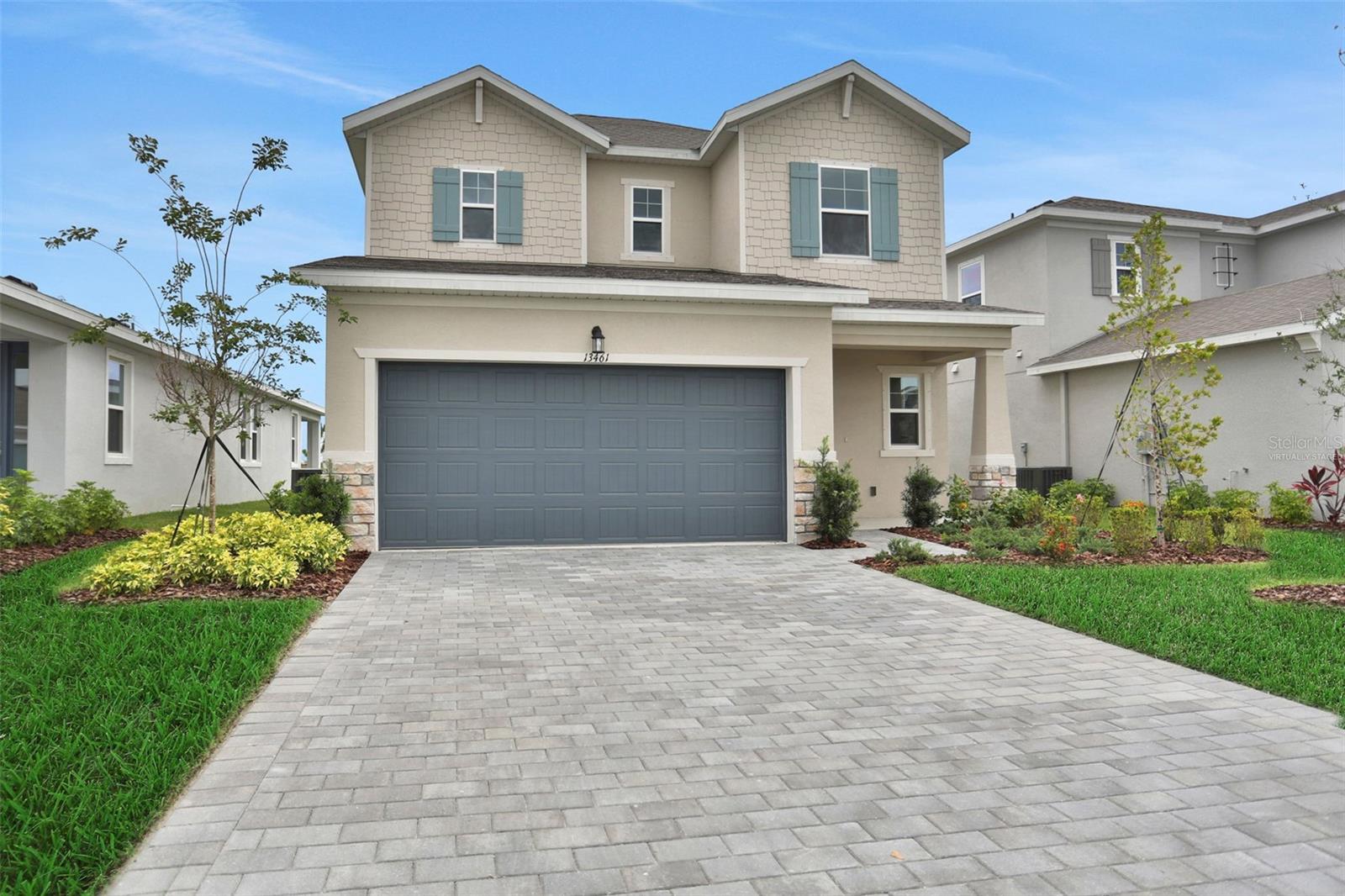 Single Family Residence in PUNTA GORDA, FL - Daniel Dourado