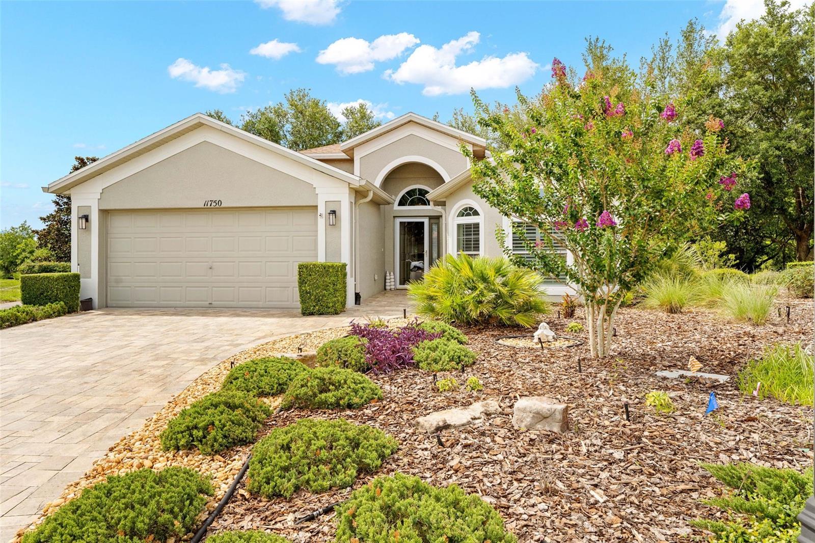 Single Family Residence em SPRING HILL, FL - Daniel Dourado