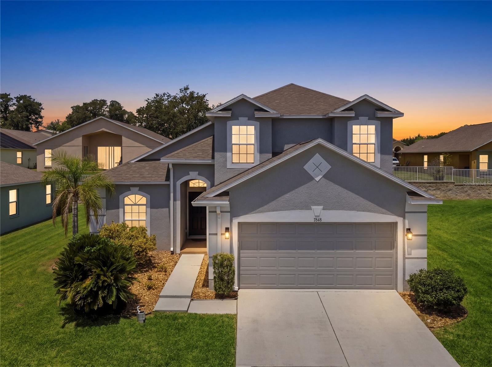 Single Family Residence em ZEPHYRHILLS, FL - Daniel Dourado