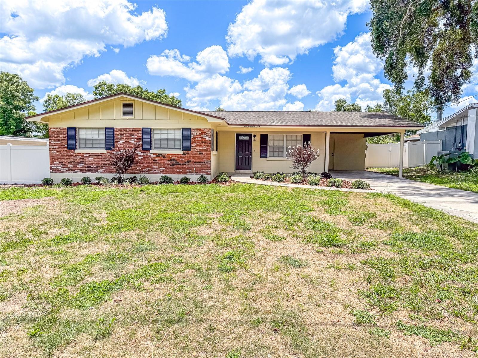 Single Family Residence em WINTER HAVEN, FL - Daniel Dourado