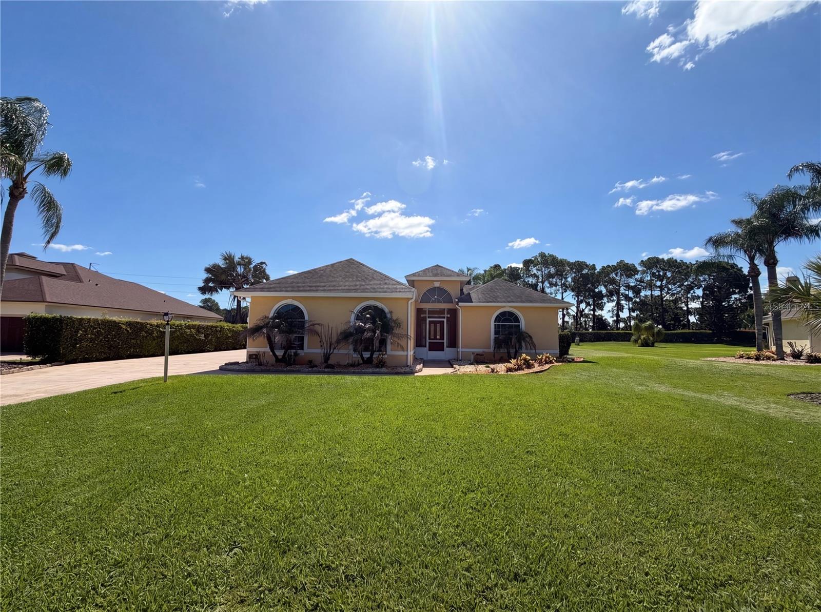 Single Family Residence em SEBRING, FL - Daniel Dourado