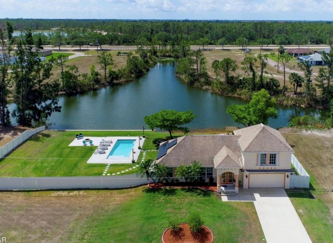 Single Family Residence in CAPE CORAL, FL - Daniel Dourado