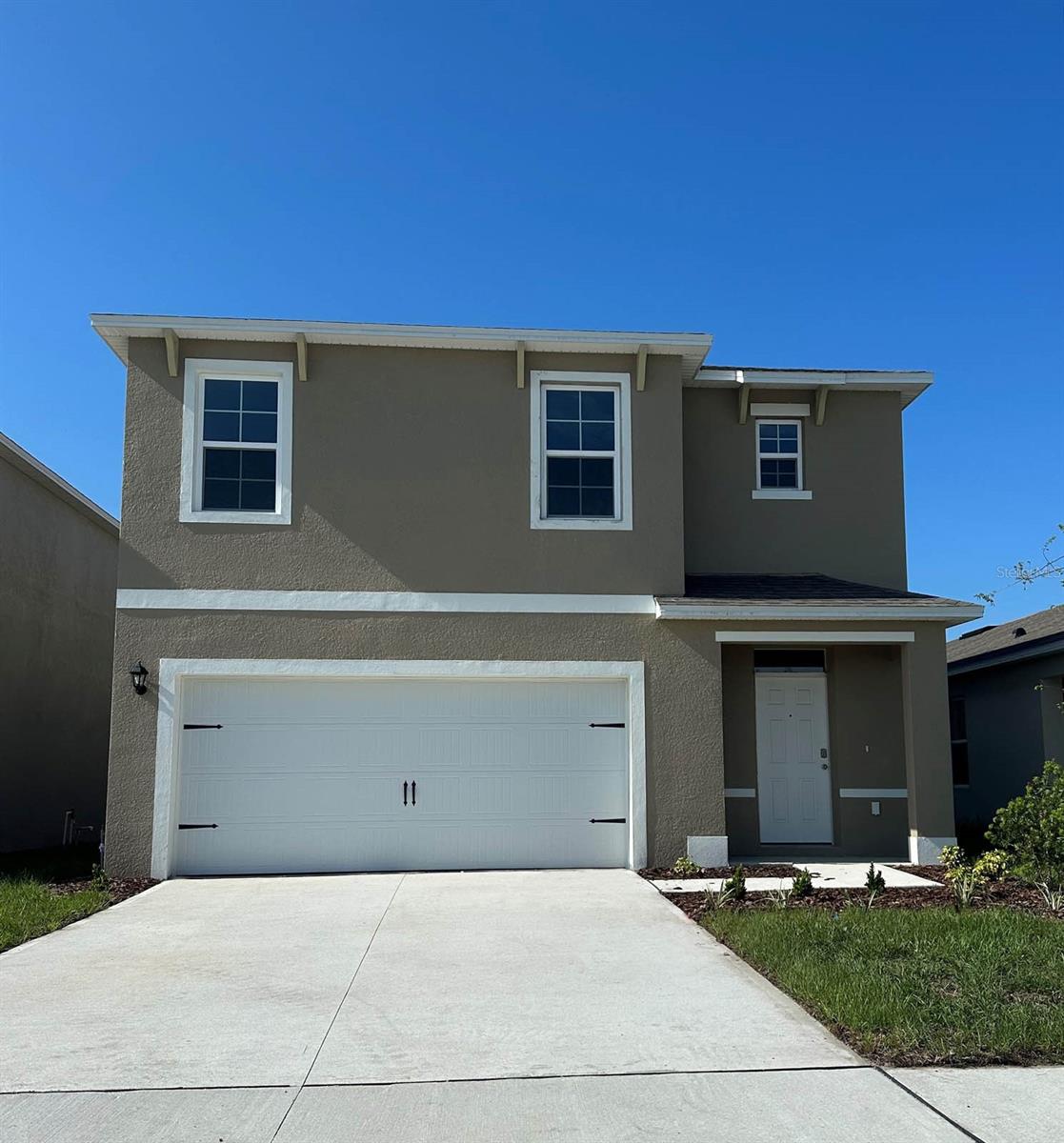 Single Family Residence in DAVENPORT, FL - Daniel Dourado