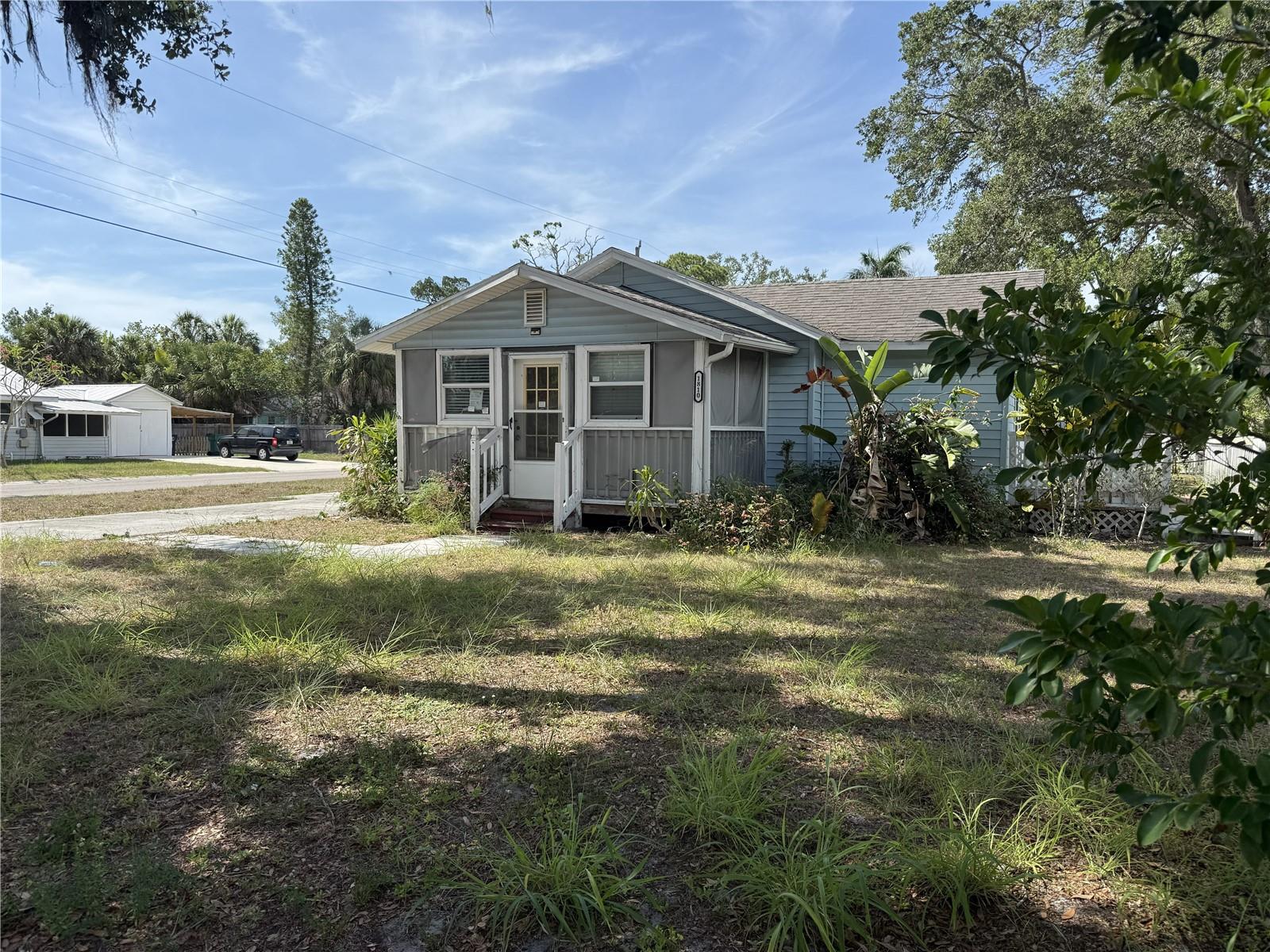Single Family Residence in PALMETTO, FL - Daniel Dourado
