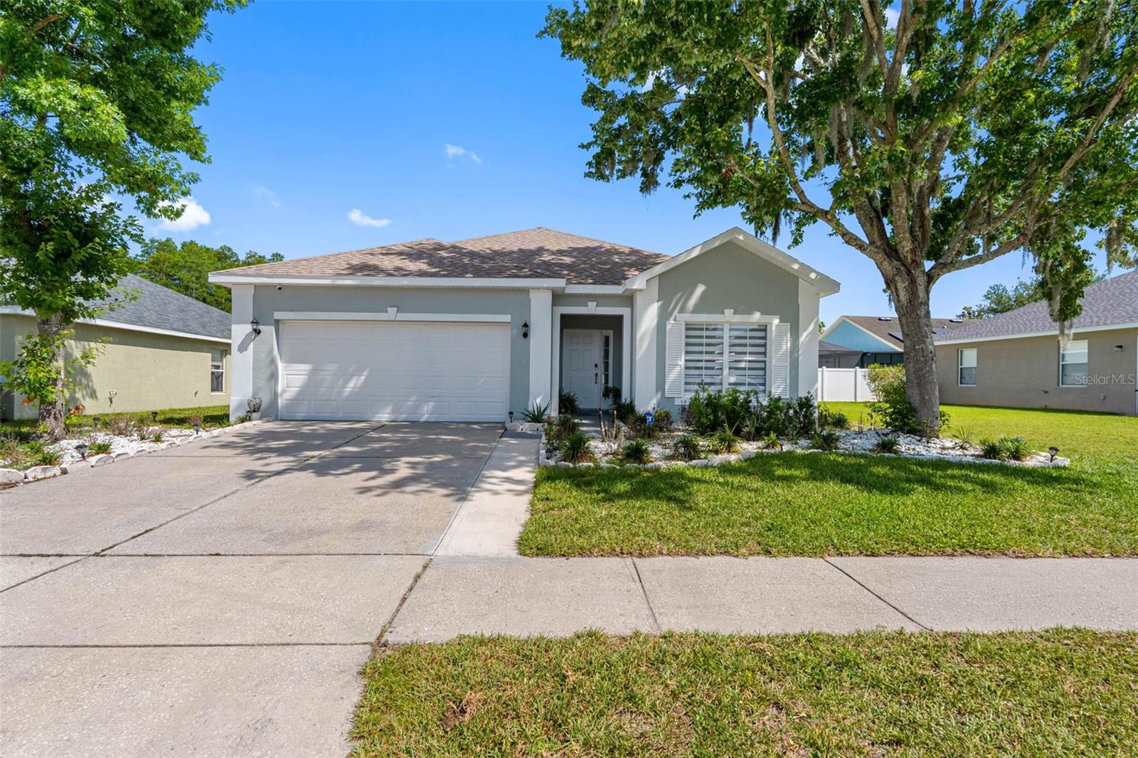 Single Family Residence em LAND O LAKES, FL - Daniel Dourado