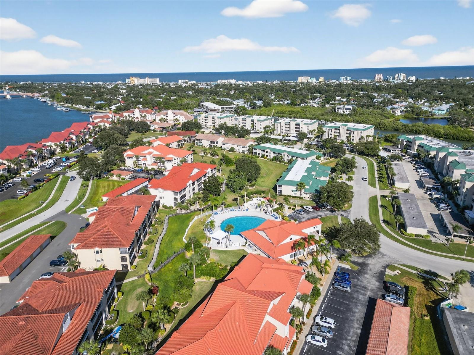Condominium in NEW SMYRNA BEACH, FL - Daniel Dourado