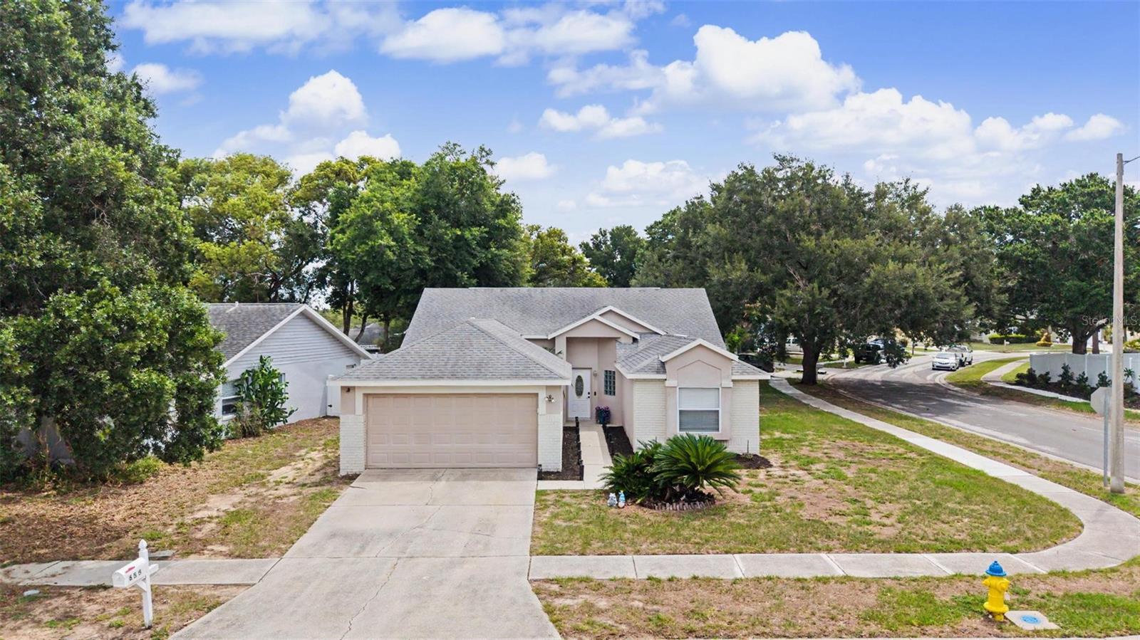 Single Family Residence em VALRICO, FL - Daniel Dourado