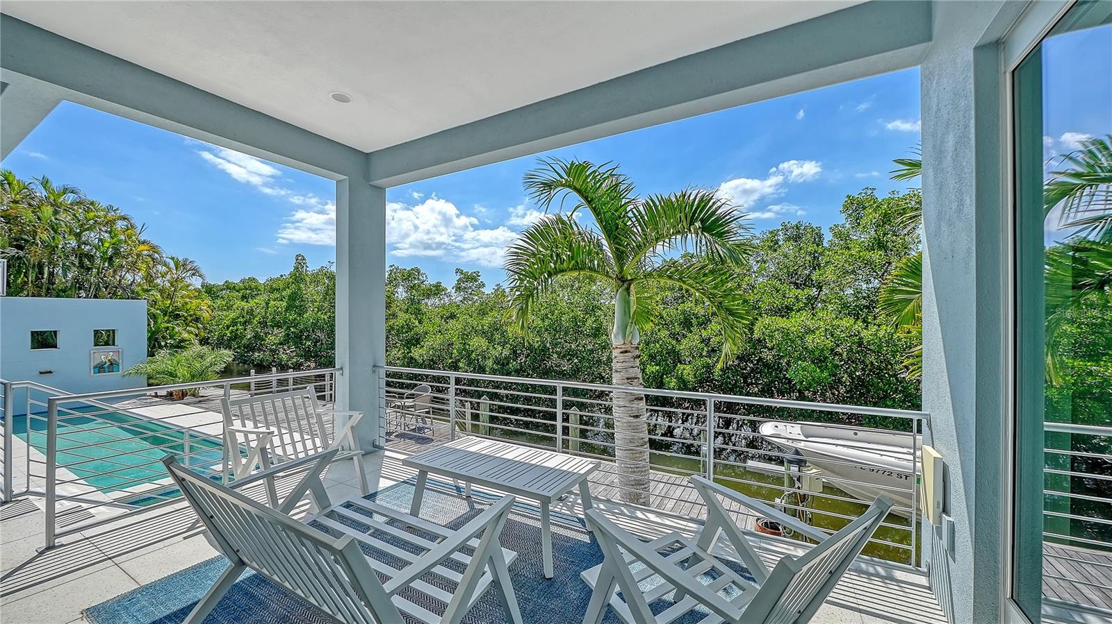 Single Family Residence in LONGBOAT KEY, FL - Daniel Dourado