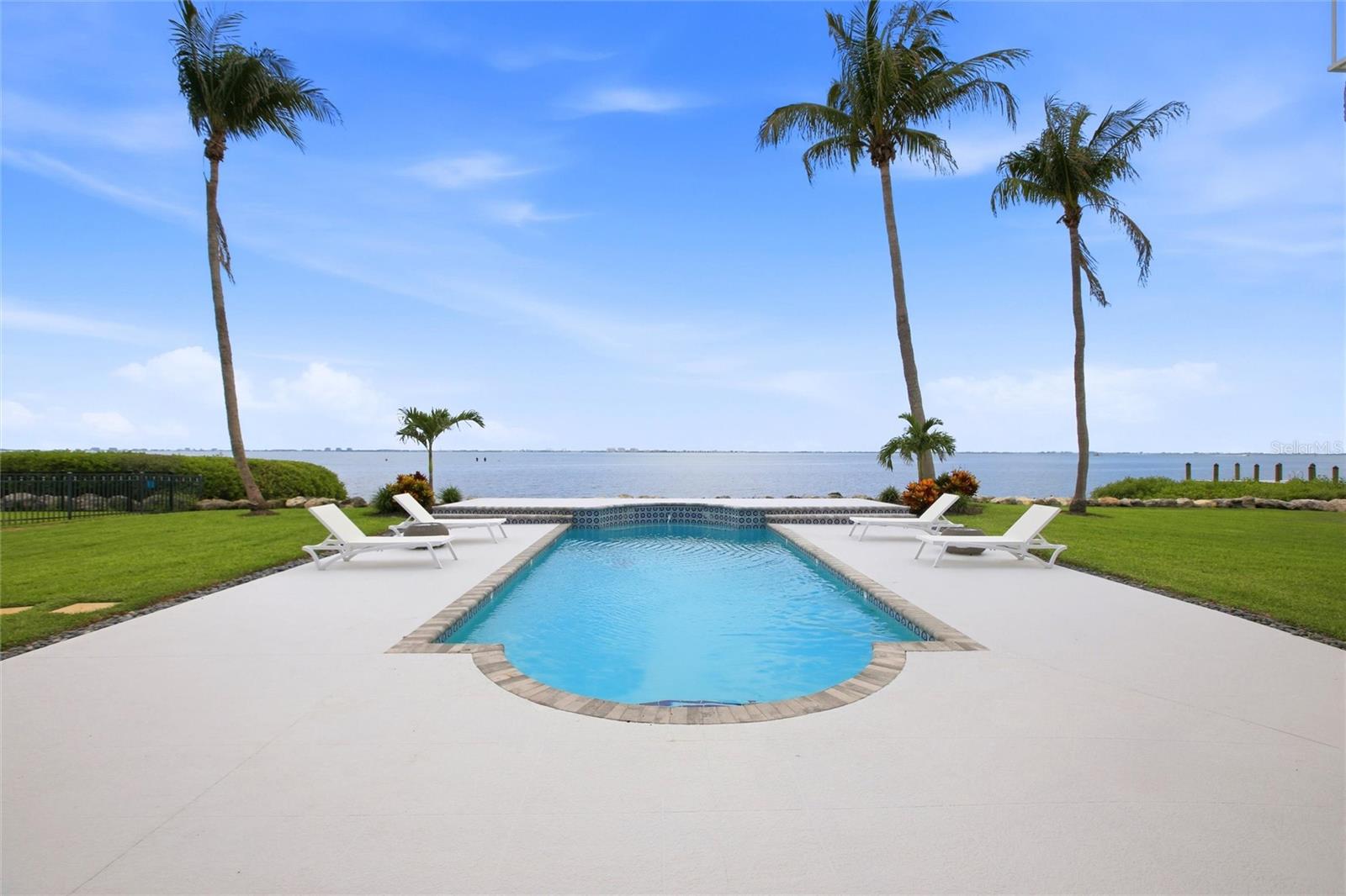 Single Family Residence em SARASOTA, FL - Daniel Dourado