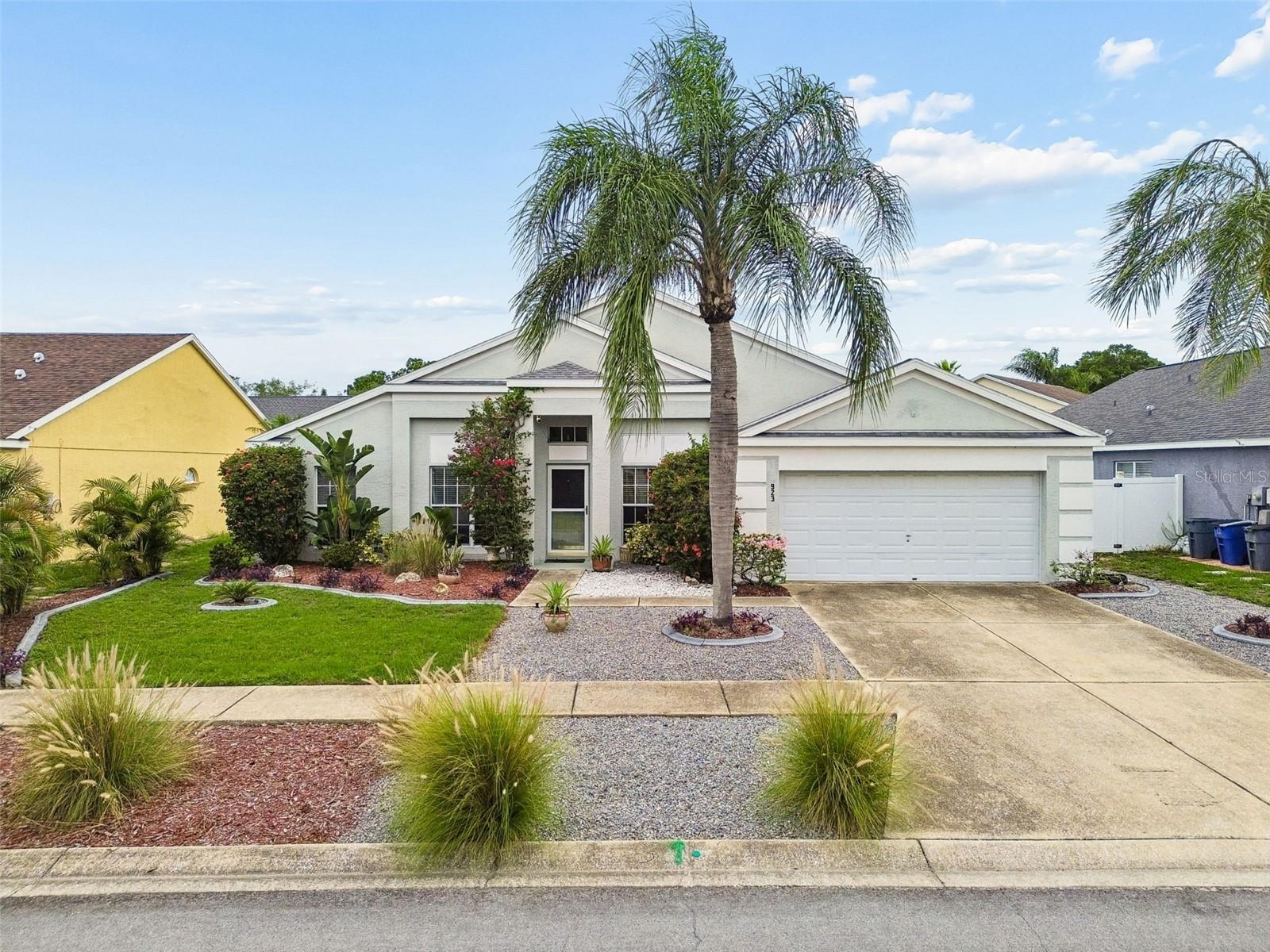 Single Family Residence in TARPON SPRINGS, FL - Daniel Dourado