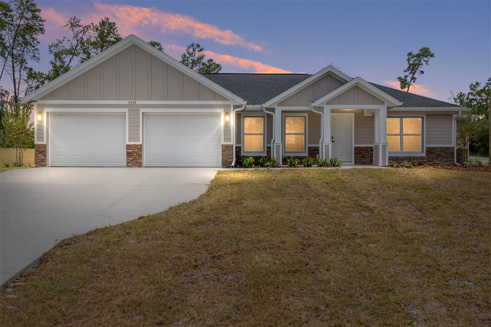 Single Family Residence em DUNNELLON, FL - Daniel Dourado