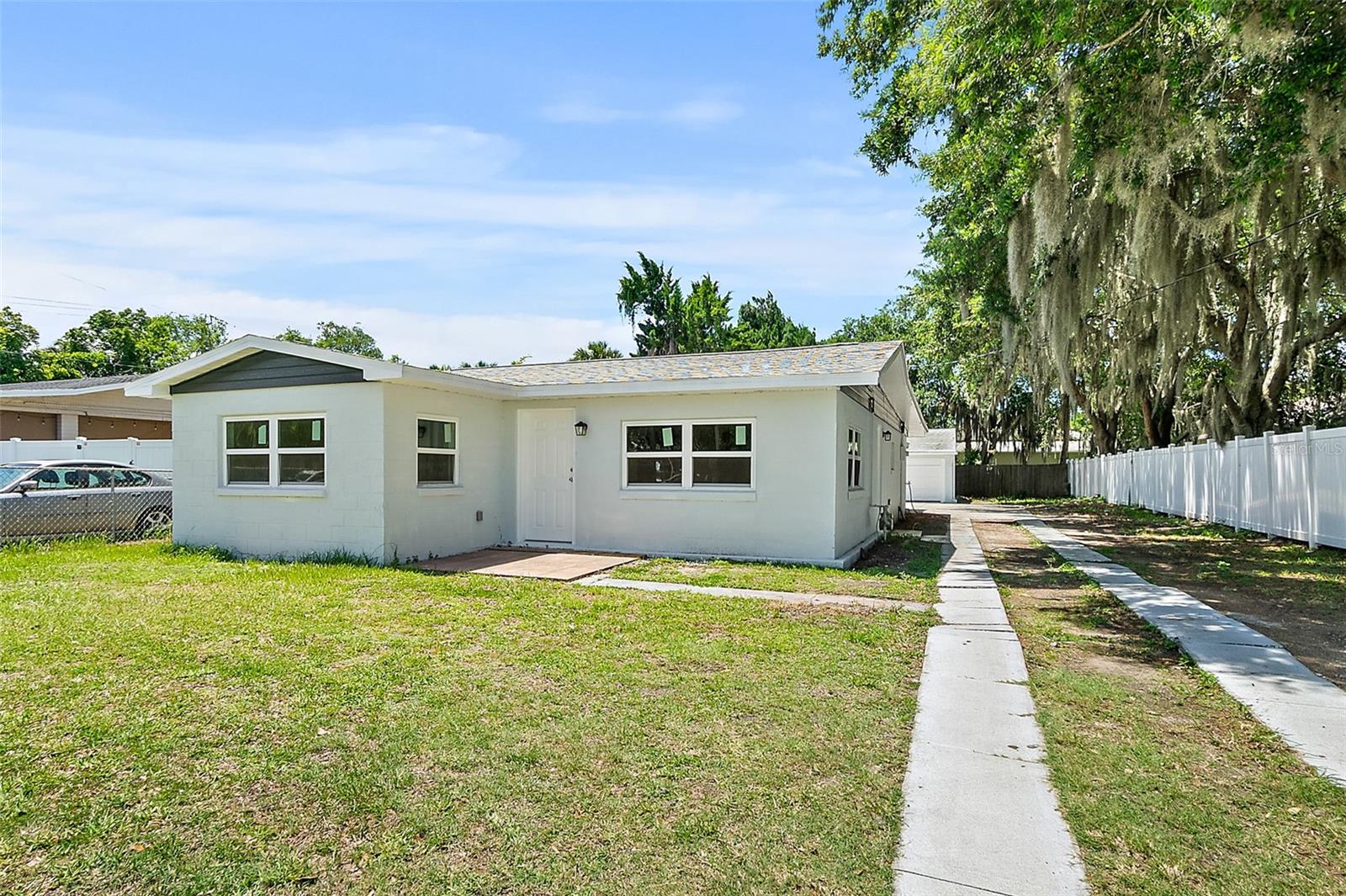 Single Family Residence in NEW SMYRNA BEACH, FL - Daniel Dourado