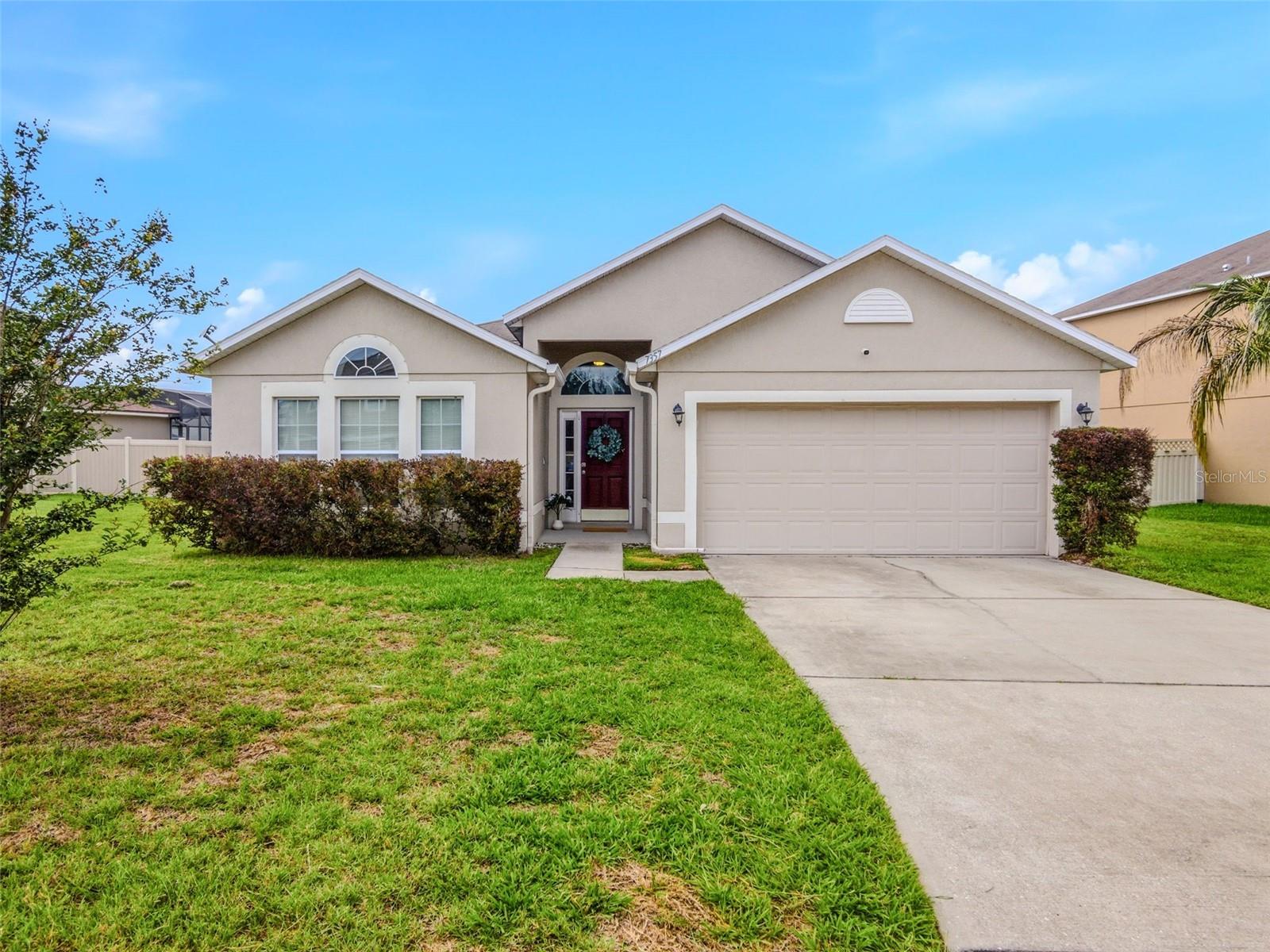 Single Family Residence in JACKSONVILLE, FL - Daniel Dourado