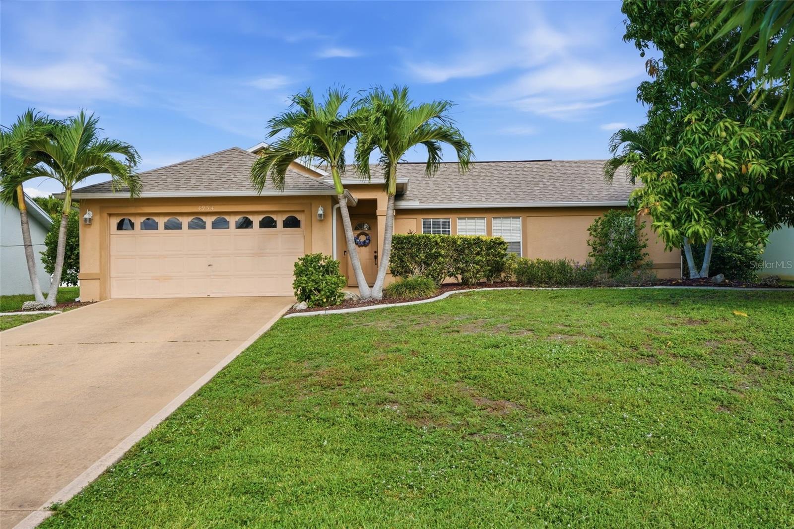 Single Family Residence in CAPE CORAL, FL - Daniel Dourado