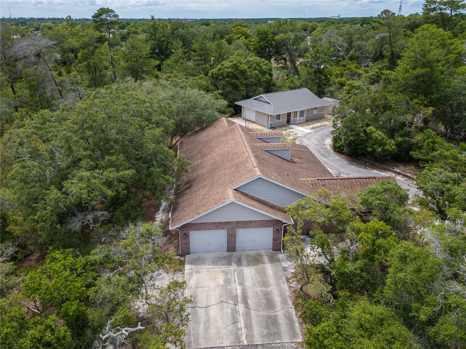 Single Family Residence em DELTONA, FL - Daniel Dourado