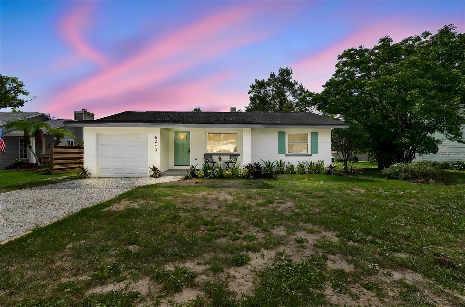 Single Family Residence em ZEPHYRHILLS, FL - Daniel Dourado