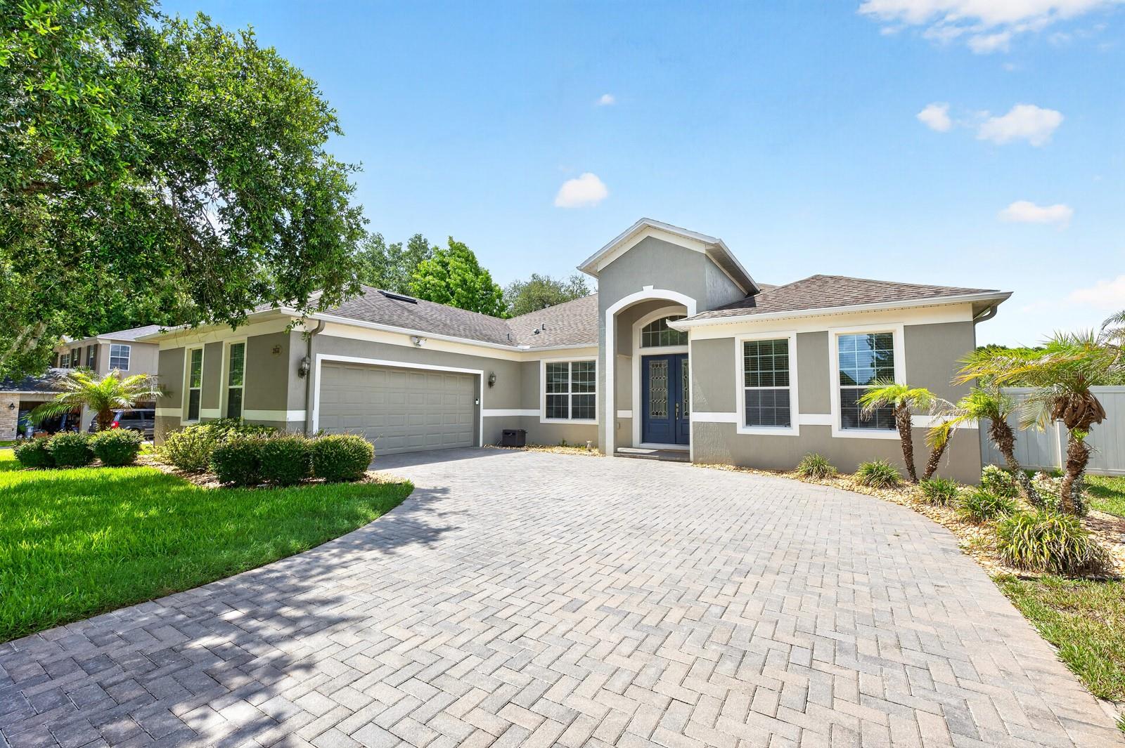 Single Family Residence in APOPKA, FL - Daniel Dourado